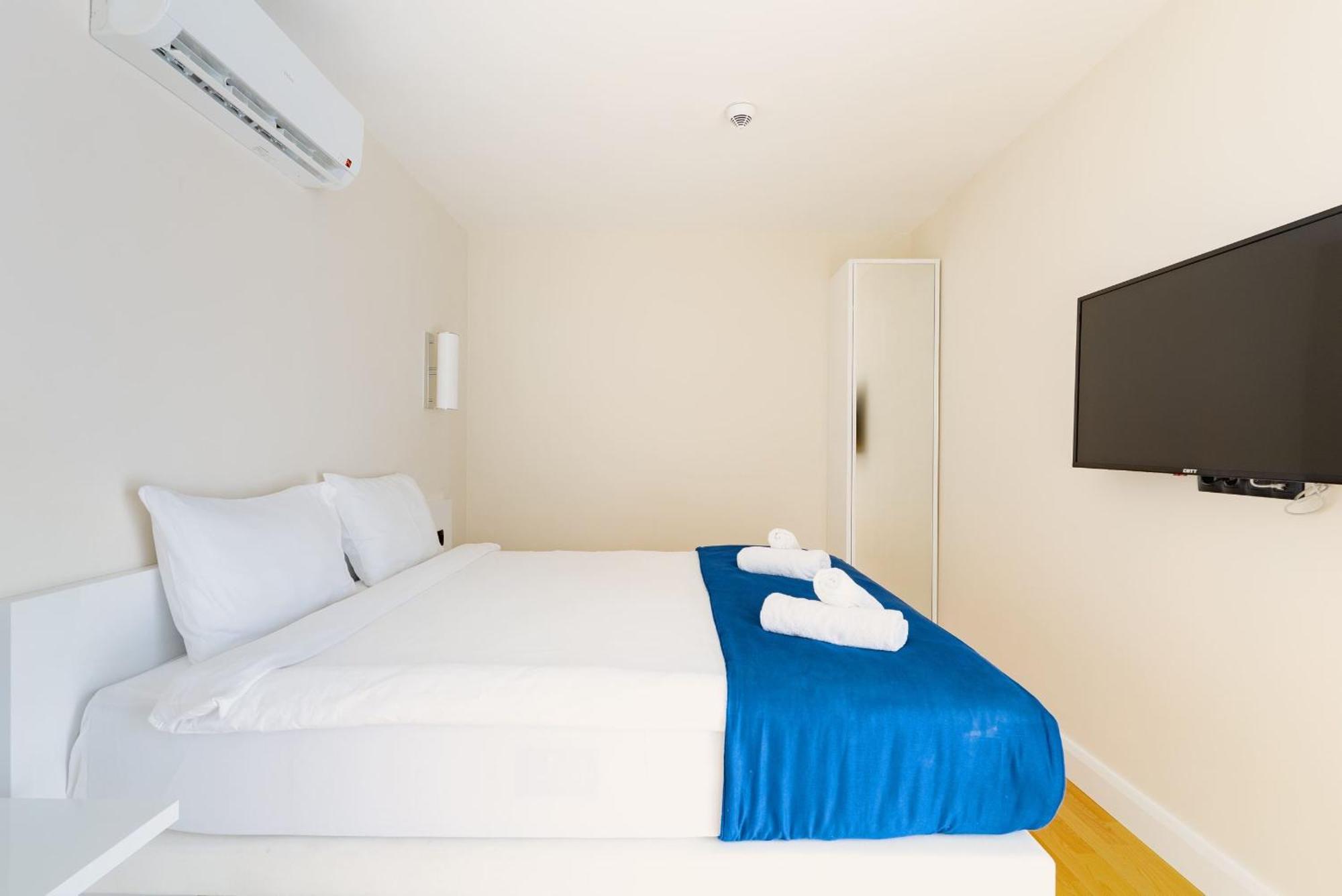 Luxury Beach Front Hotel באטומי מראה חיצוני תמונה
