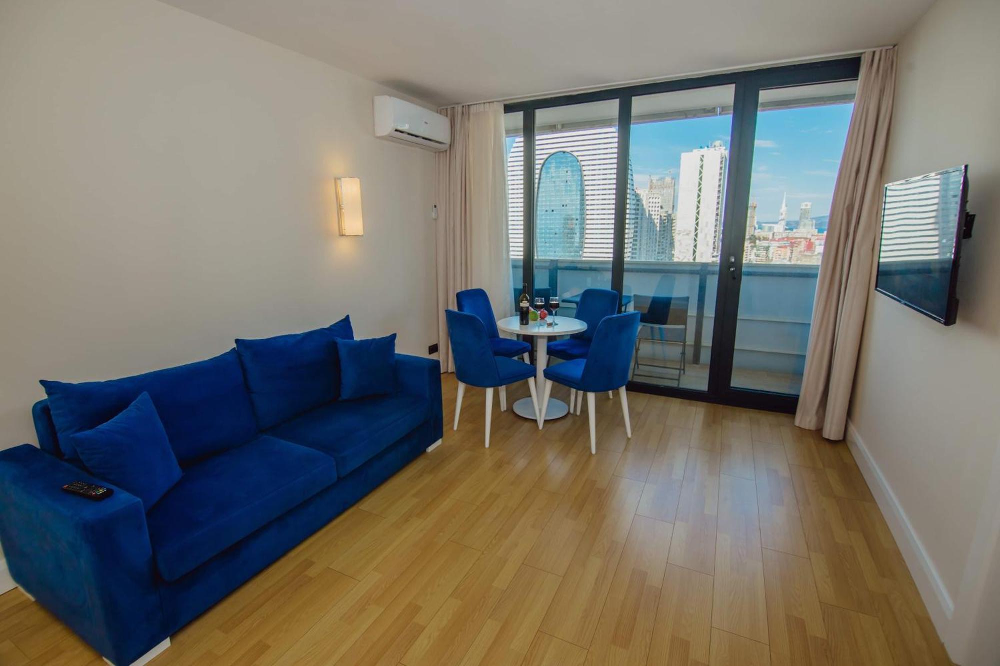 Luxury Beach Front Hotel באטומי מראה חיצוני תמונה